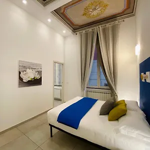  Apartment Casa Rosa Al Mare, Seafront With Free Private Garage, Air Conditionig, Wi-fi, Ideal Choice For A Relaxing And Exciting Coastal Escape